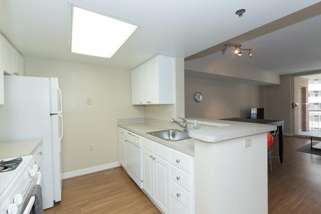 Pentagon City Luxury Apartment Арлінгтон Екстер'єр фото