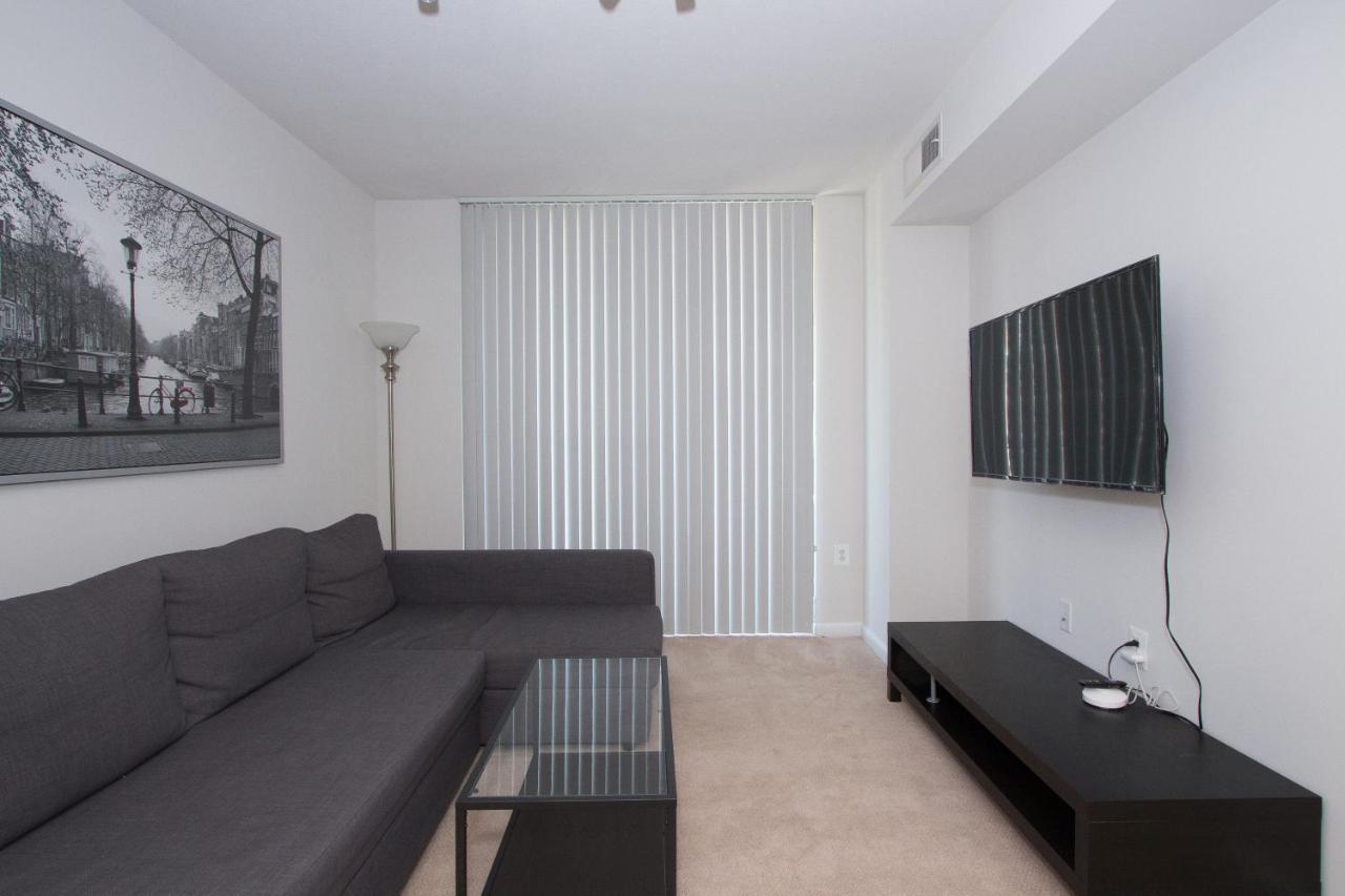 Pentagon City Luxury Apartment Арлінгтон Екстер'єр фото